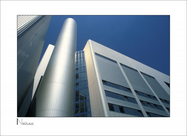 Heizkraftwerk München-Nord Edelstahlfassade eines Heizkraftwerks